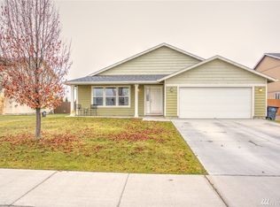 844 W Polo Ridge Dr, Moses Lake, WA 98837