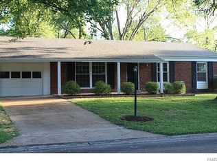 1434 Jaywood Dr, Saint Louis, MO