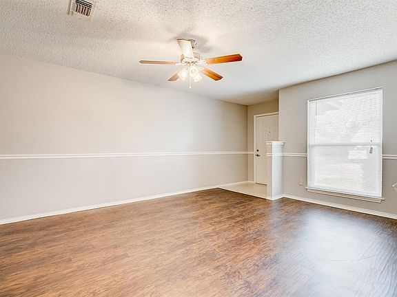 4th image of 6114 Autumn Springs Dr