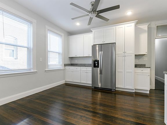 4th image of 107 Harrishof St #2