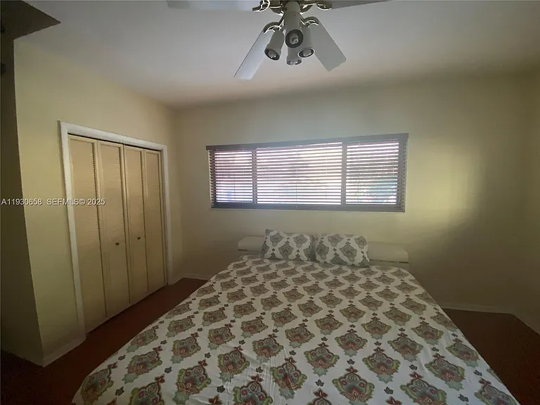 8950 Collins Ave #7 — Photo 3
