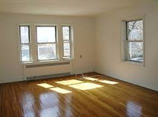 10245 62nd Rd APT 7R, Forest Hills, NY 11375