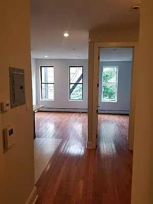 Rented by Greenacre Management | media 63