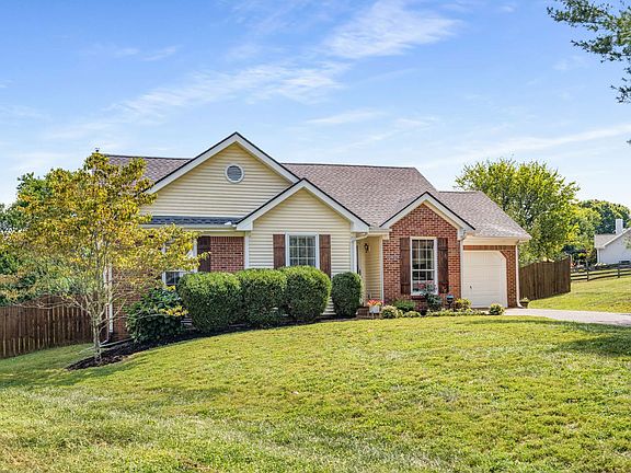 3rd image of 2805 Washington Ct