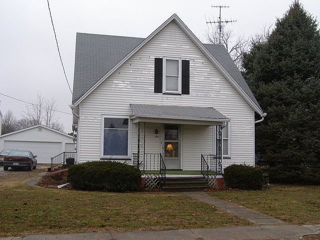 1st image of 150 S Jefferson St