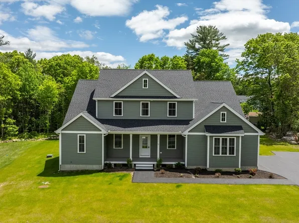 1 Jeffrey Dr, West Bridgewater, MA 02379