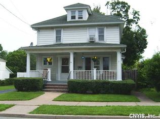 106 Chapel St, Canastota, NY 13032