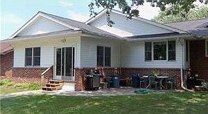 2nd image of 44 Circle End Dr