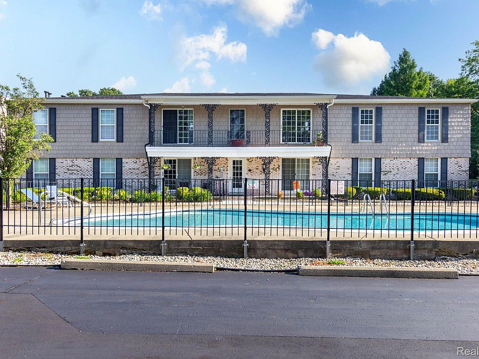 1st image of 24360 E River Rd Unit 36
