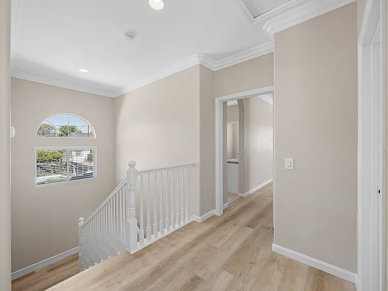 9911 Garibaldi Ave — Photo 25