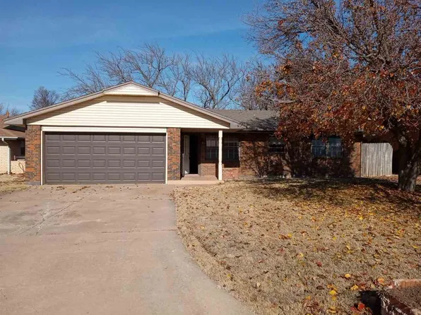 4629 SE Brighton Pl, Lawton, OK 73501