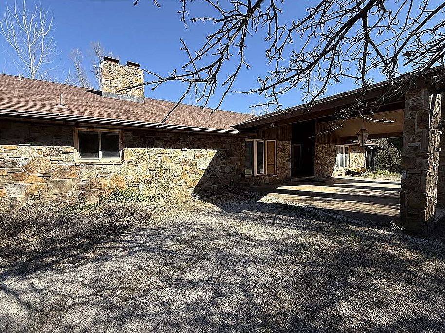 1st image of 7020 S Hiwassee Rd