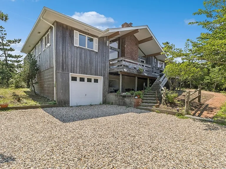323 Marine Blvd — Photo 40