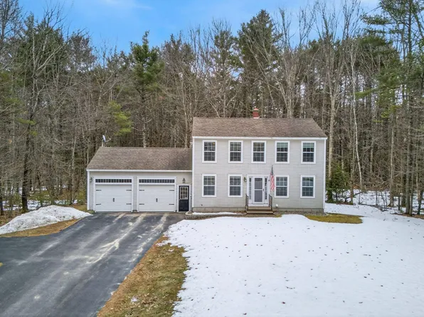 16 Captain's Way, Buxton, ME 04093