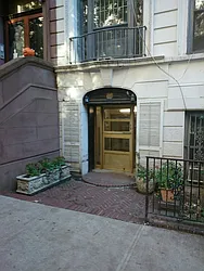 18 West 69th Street in Lincoln Square