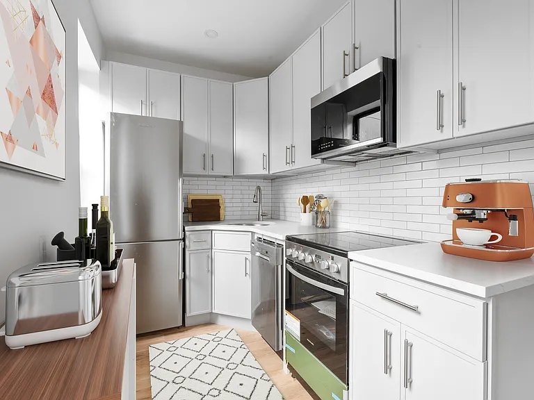 132 Carroll St #3 — Photo 6