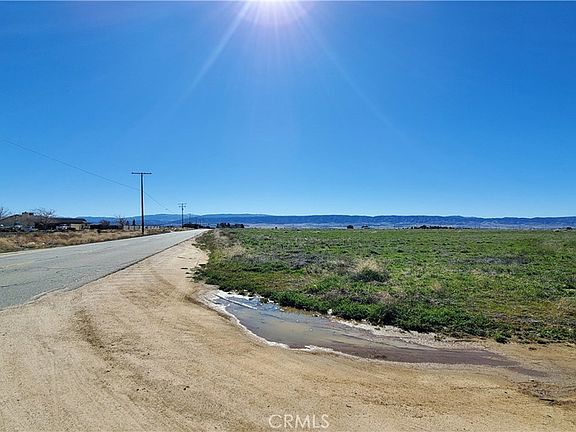 4th image of 70 Saint West & Ave Lot 4