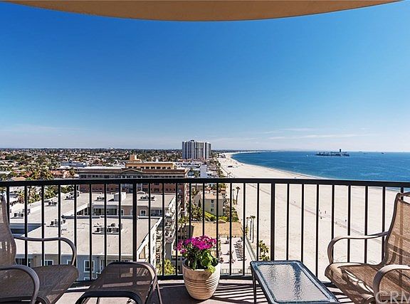 5th image of 850 E Ocean Blvd Unit 1204