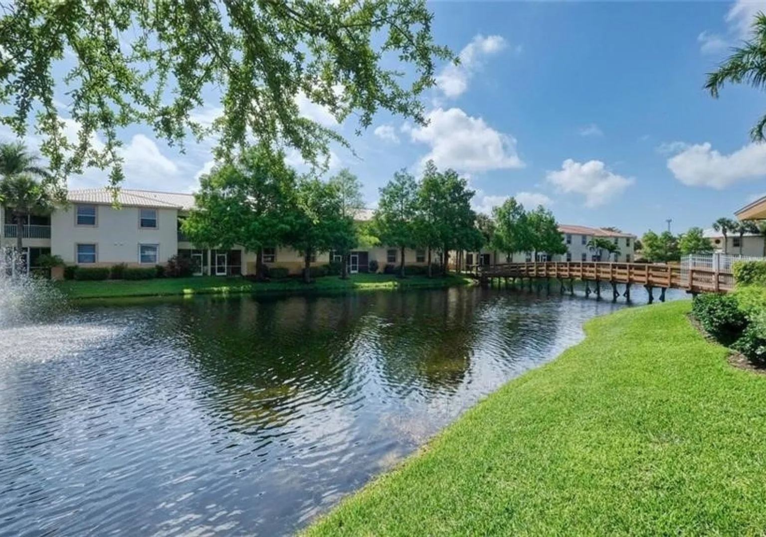 3BR/2BA Fort Myers Condo in Bellamar at Beachwalk $1,650/mo — Photo 3