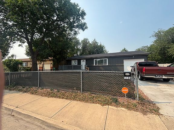 4th image of 1126 Maxwell St
