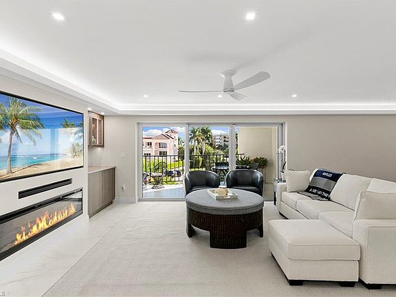4th image of 3951 Gulf Shore BLVD N #205