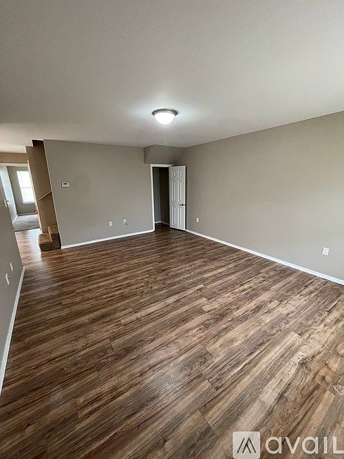 1st image of 48 Camily Ct #48