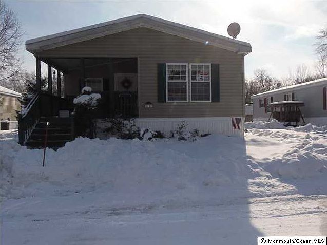 2nd image of 73 Village Rd
