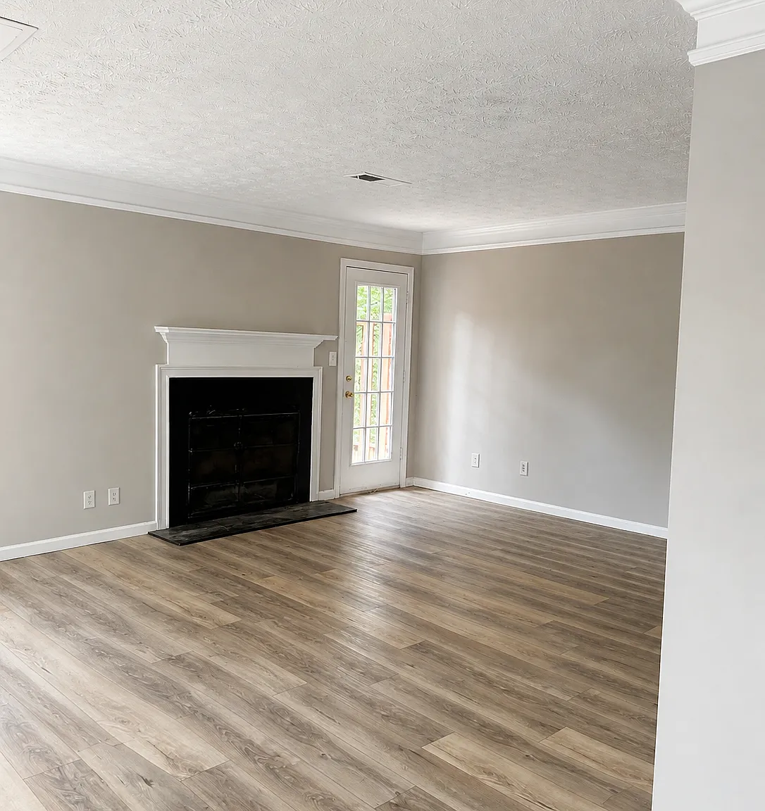3 bed, 2.5 bath, 1295 sqft, $2,050 — Photo 4