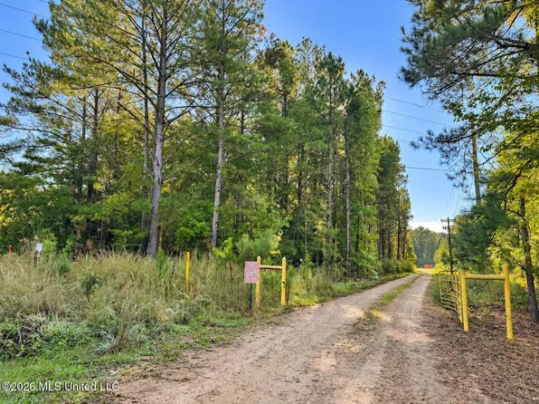1020 Robert Jones Rd, Summit, MS 39666