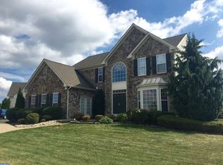 7 Lower Way Rd, Easton, PA 18045