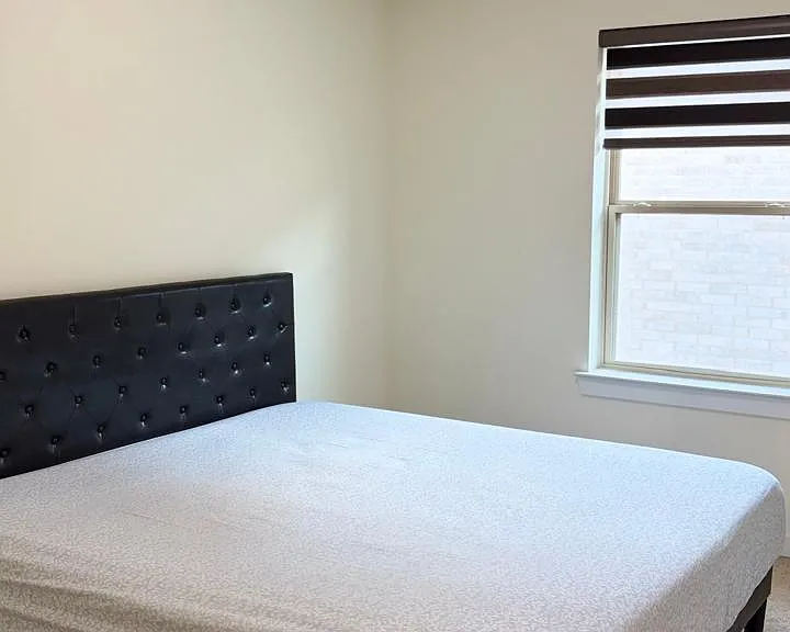 524 Oakmoss St — Photo 18