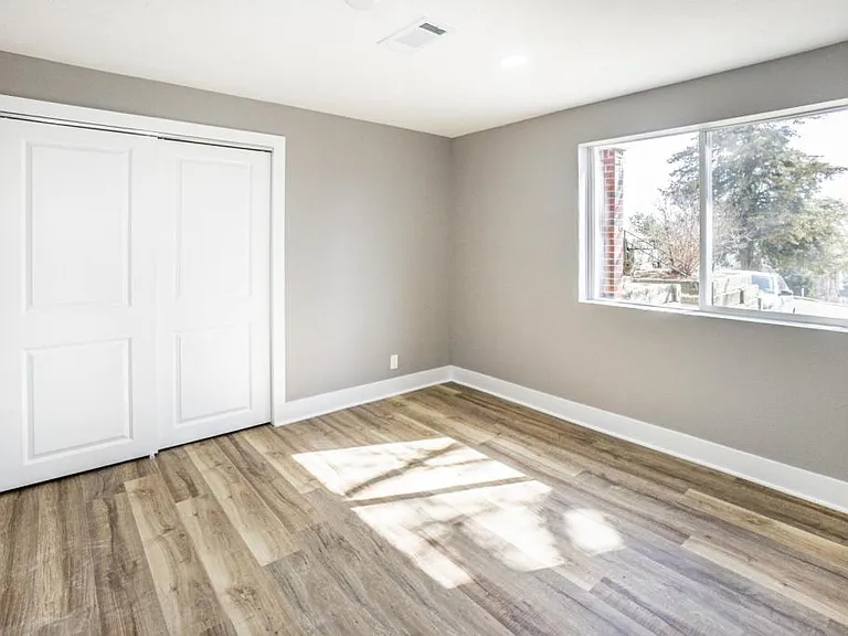 105 Lawre Cir #1 — Photo 12