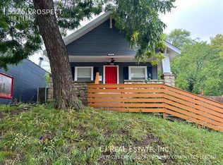 5526 Prospect Ave, Kansas City, MO 64130