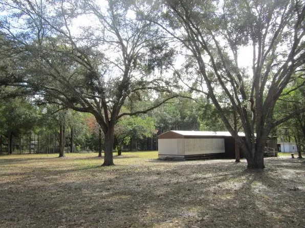 3589 NW 23rd Cir, Bell, FL 32619