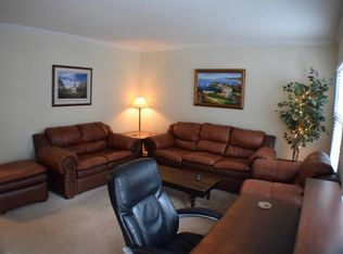 364 Hanover Arms Ct, Winston Salem, NC 27104