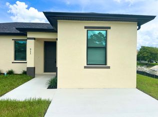 911 Homestead Rd S, Lehigh Acres, FL 33974