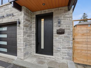 10A Benson Ave, Mississauga, ON