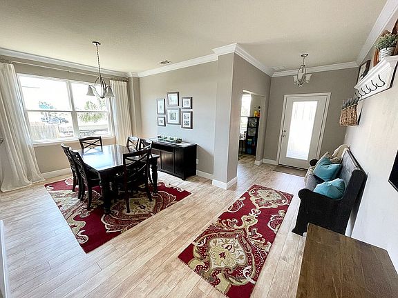 Foyer & Dining Room 