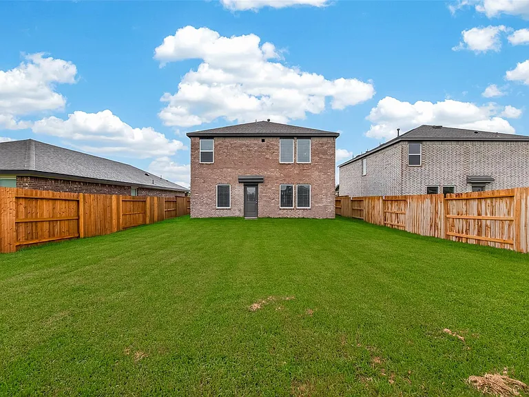 2410 Cherry Ruby Dr — Photo 34