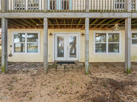 4th image of 4215 Crystal Lake Dr
