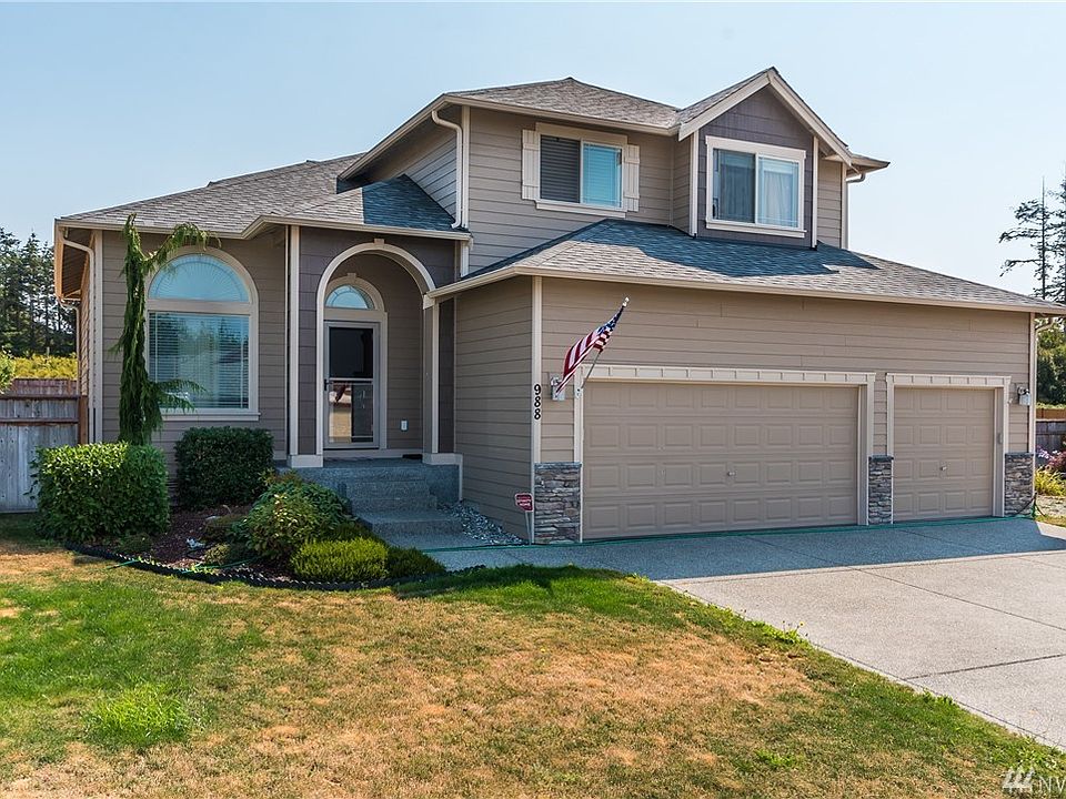 1st image of 988 Cove View Cir