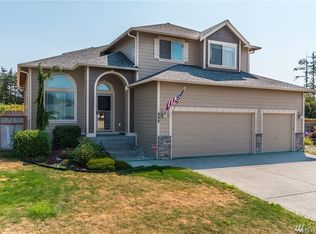 988 Cove View Cir, Oak Harbor, WA 98277