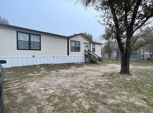 209 Encino Torcido, Adkins, TX 78101