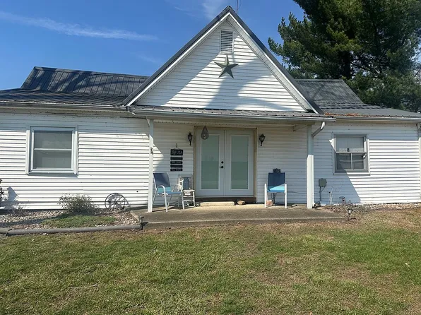 753 N 1300 East Rd, Lakewood, IL 62438