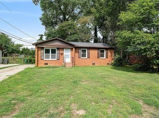 743 Edgerton Dr, Charlotte, NC 28213