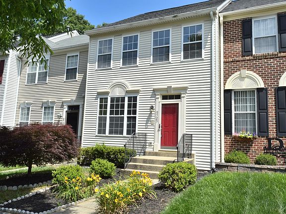 2nd image of 9723 Quiet Brook Ln