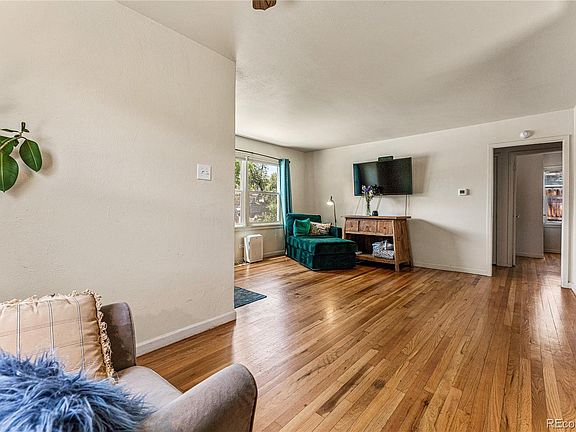 2nd image of 1835 W 50th Ave