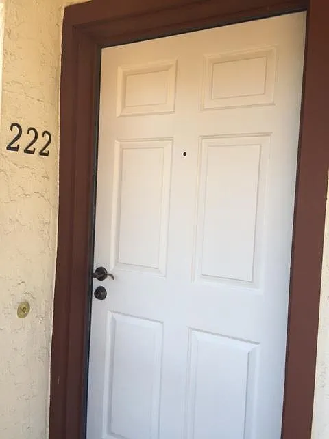 4070 Rosenda Ct — Photo 3