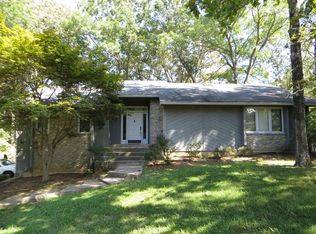 211 Saint Andrews Rd, Brandenburg, KY 40108