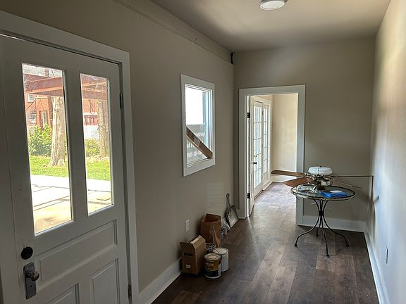 5th image of 107 W Clarksville St #Tbt
